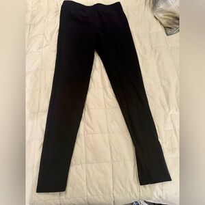Draper James Everyday Black Leggings Size M in VGUC (minor fading)